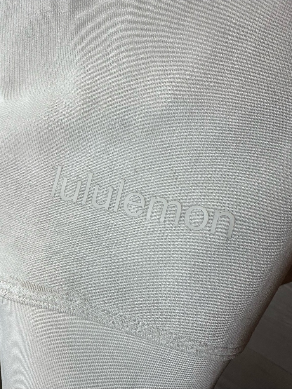 Lululemon Softstreme Perfectly Oversized Cropped Crew Mojave Tan size 6 - Picture 11 of 15